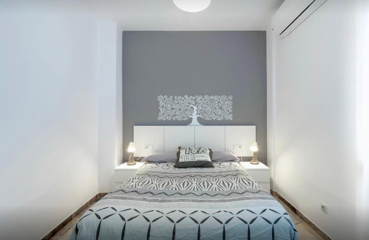 céntrico apartamento alameda Appartamento Siviglia Esterno foto