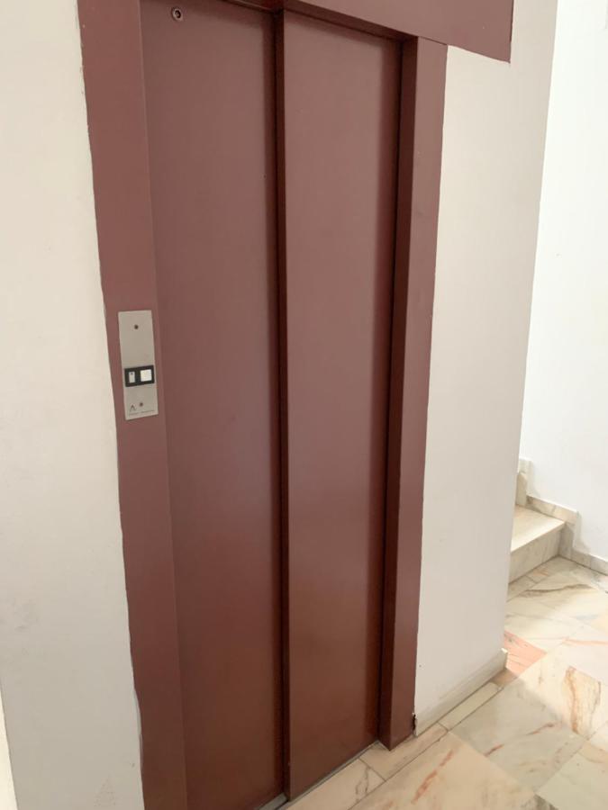 céntrico apartamento alameda Appartamento Siviglia Esterno foto